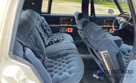 1991 Cadillac Brougham from USA, damaged, VIN 1G6DW54E4MR712485